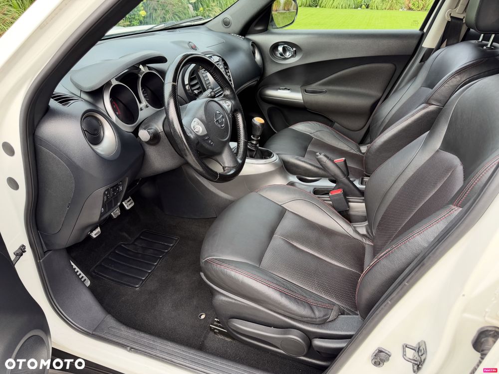 Nissan Juke 1.6 T Tekna - 4
