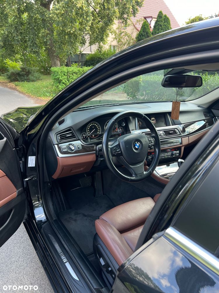 BMW Seria 5 - 21