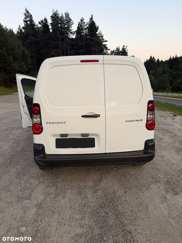 Peugeot Partner - 26