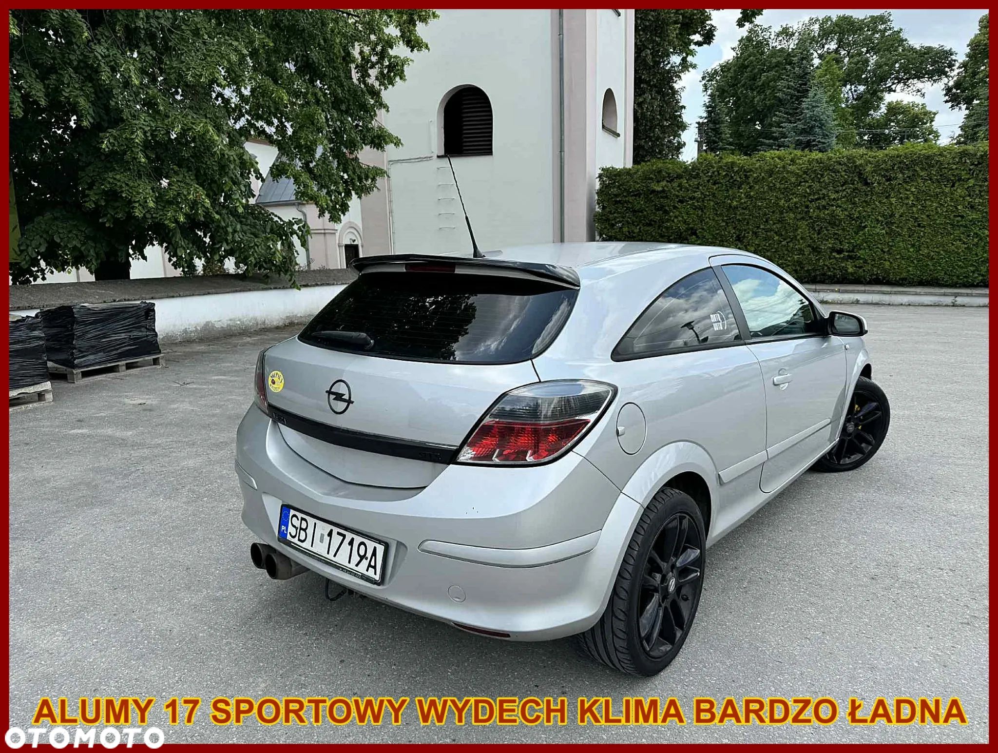 Opel Astra III GTC 1.6 Cosmo - 1