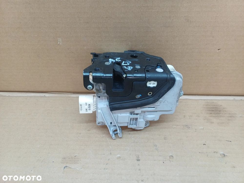 Audi A5 8T Coupe zamek drzwi lewy przód 8J1837015A 9 pin - 2