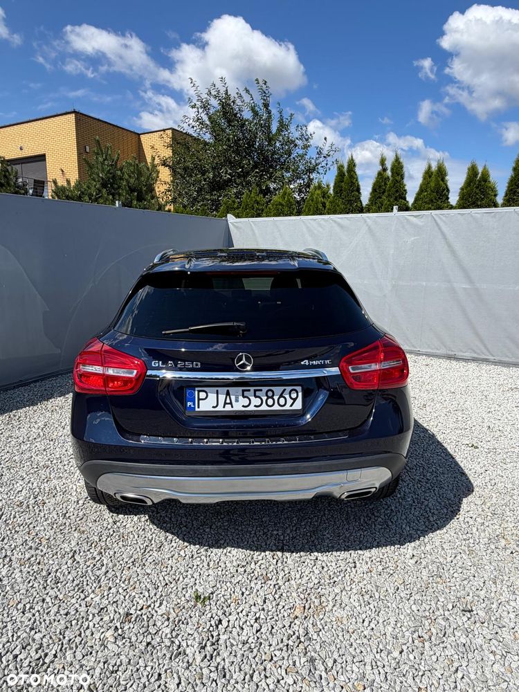 Mercedes-Benz GLA 250 7G-DCT Style - 10