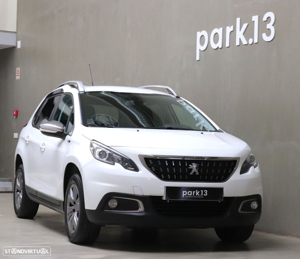 Peugeot 2008 1.2 PureTech Style - 1