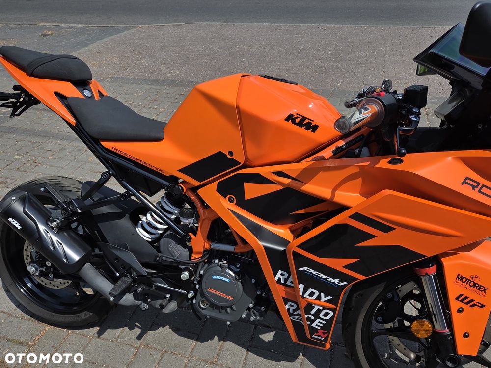 KTM RC 125 - 14