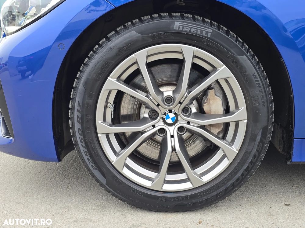 BMW Seria 3 330i xDrive AT - 6