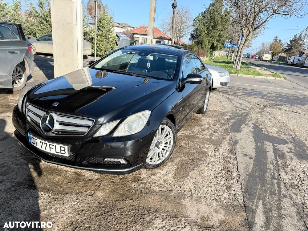 Mercedes-Benz E 350 CDI DPF Coupe BlueEFFICIENCY 7G-TRONIC Avantgarde - 1