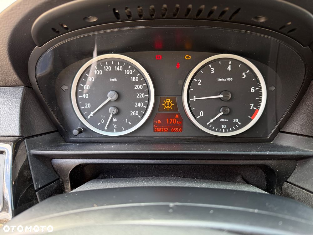 BMW Seria 5 525i - 13