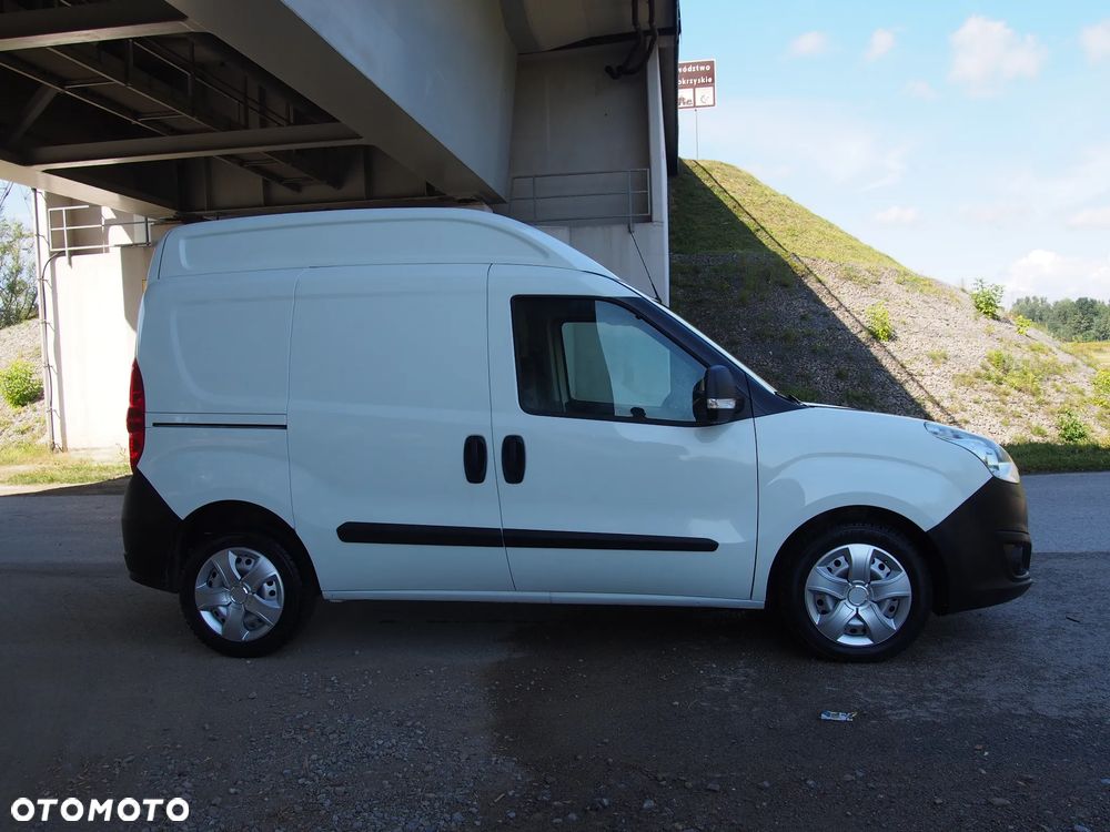 Opel COMBO - 5