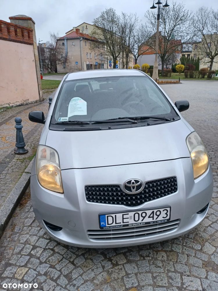 Toyota Yaris 1.3 Luna - 3