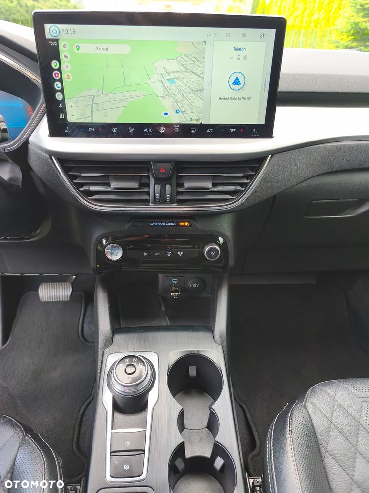 Ford Kuga - 21