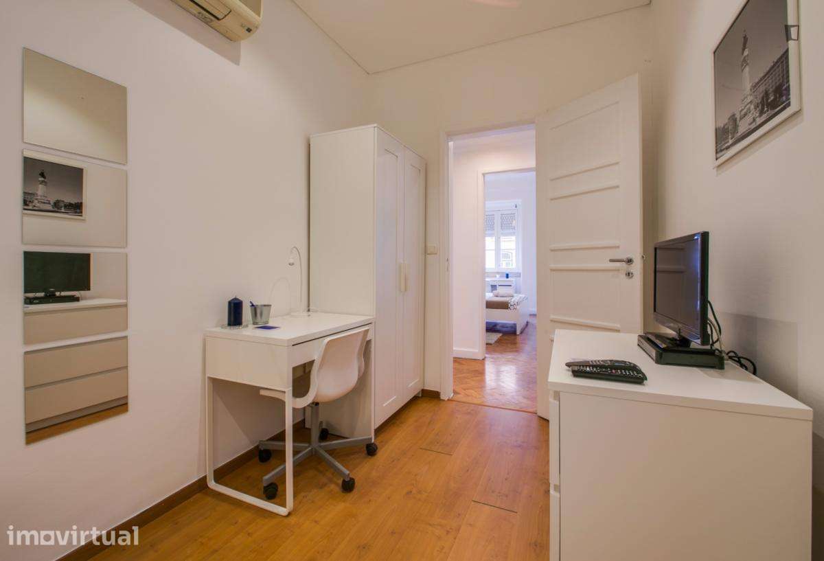Quarto - localizado em Picoas Lisbon - Grande imagem: 5/19