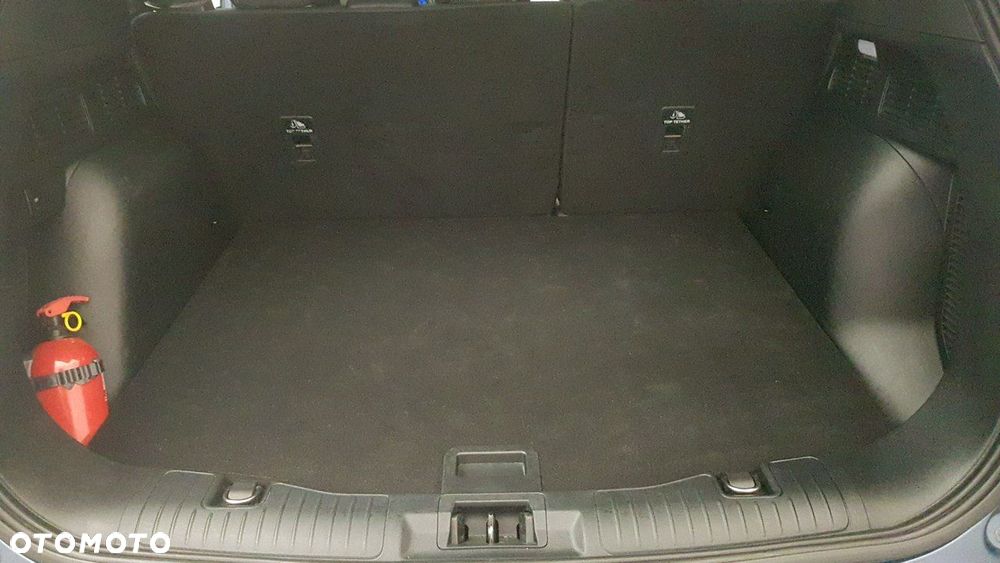 Ford Kuga - 23