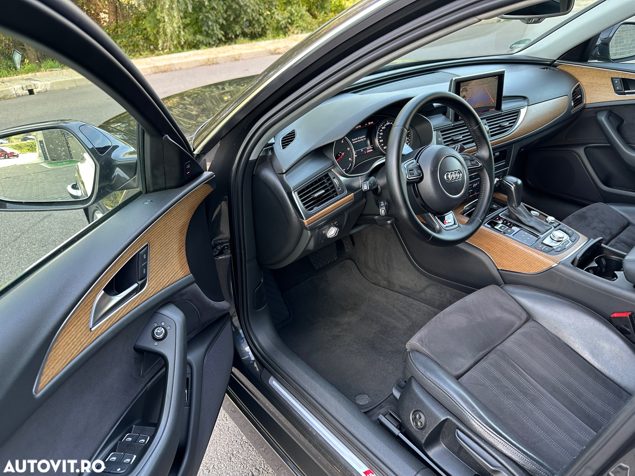 Audi A6 Avant 2.0 TDI Ultra S tronic - 9