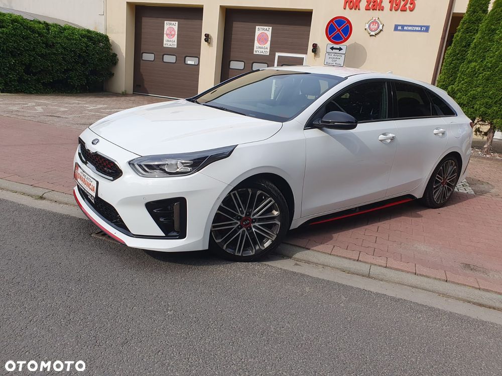 Kia ProCeed 1.6 T-GDI GT - 23