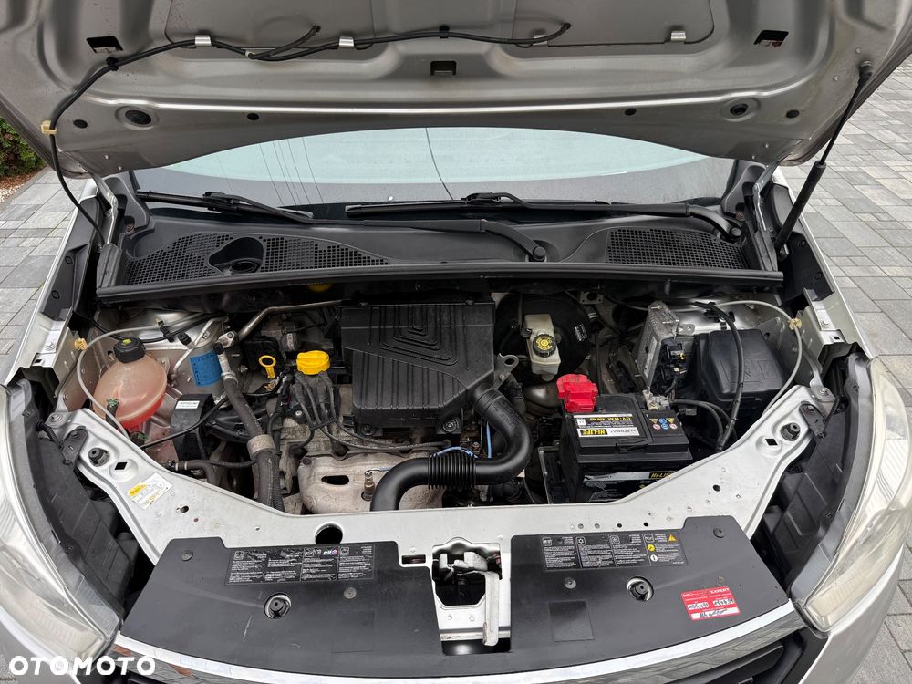 Dacia Lodgy 1.6 Laureate - 25