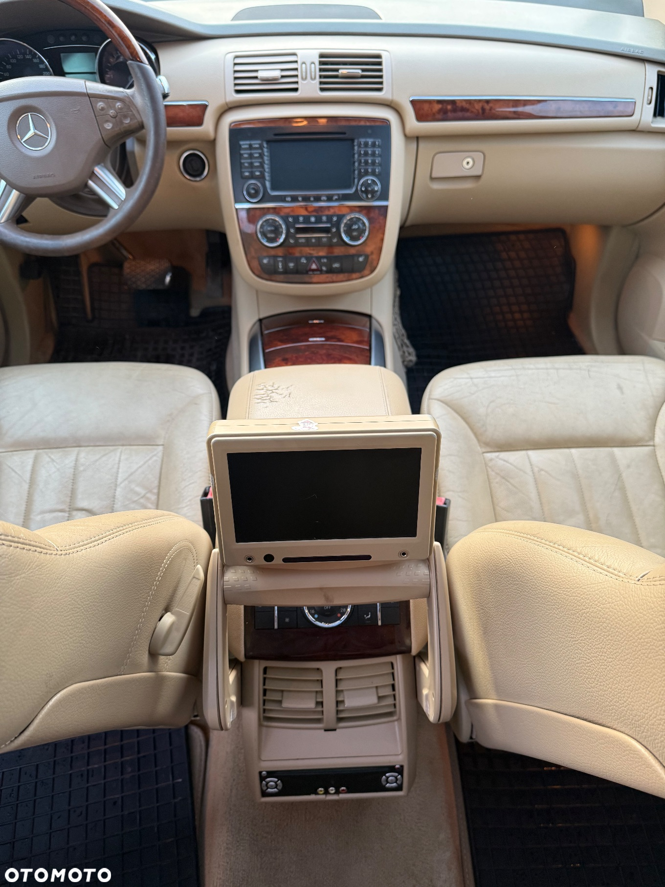 Mercedes-Benz Klasa R 320 CDI L 4-Matic - 22