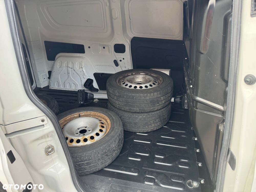 Fiat Doblo - 16