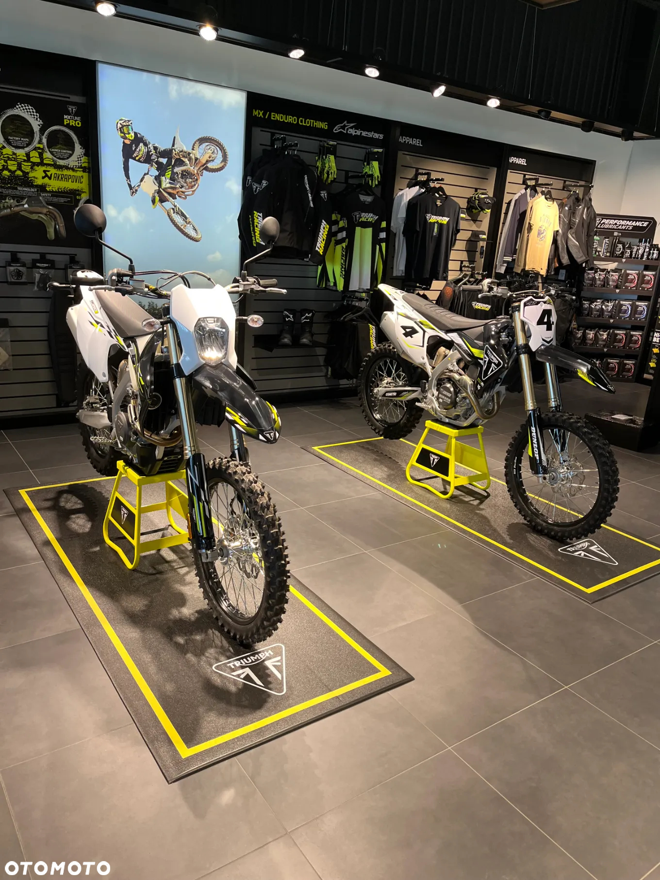 Triumph Inny