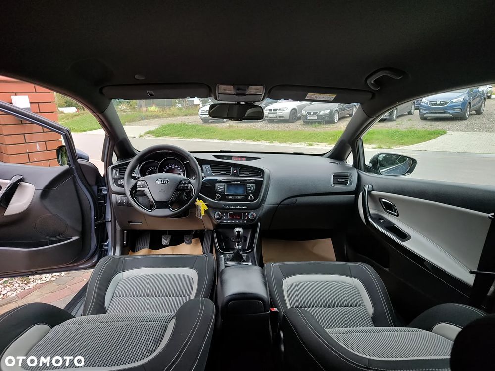 Kia ProCeed pro Ceed 1.6 GDI Vision - 18
