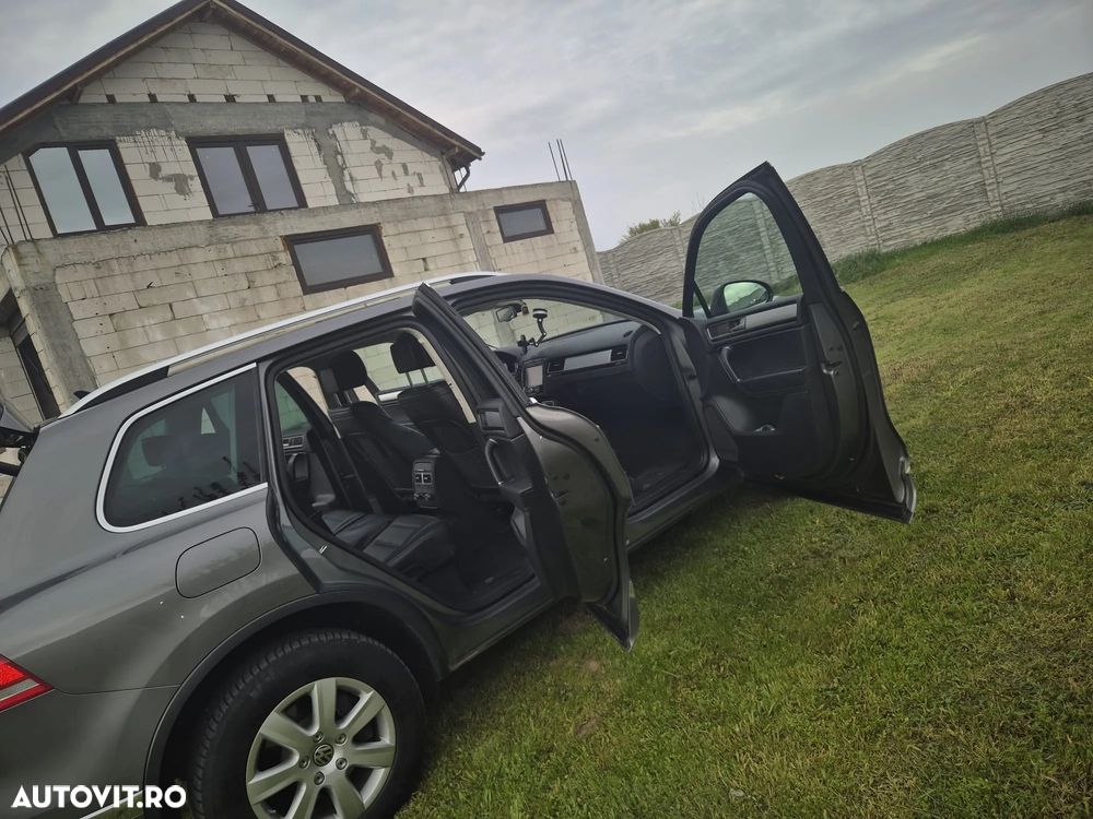 Volkswagen Touareg 3.0 V6 TDI SCR Blue Motion DPF Automatik - 4