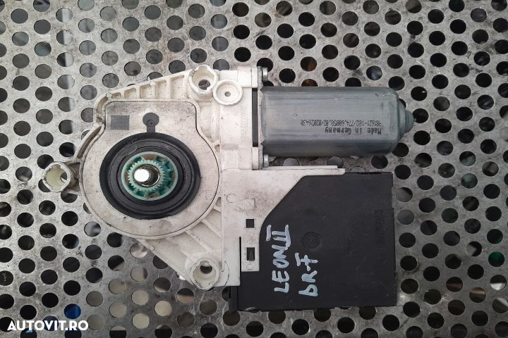 Motoras macara geam spate dreapta 1P0837402A Seat Leon 2 1P [2005 - 2 - 1