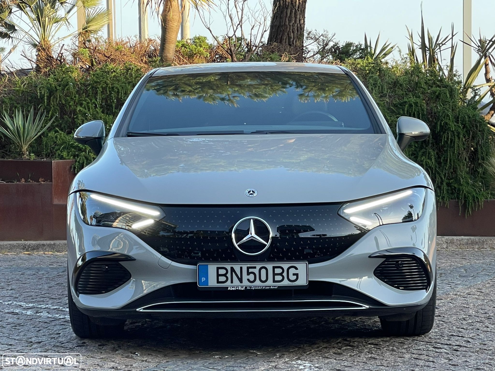 Mercedes-Benz EQE 300 Edition - 1