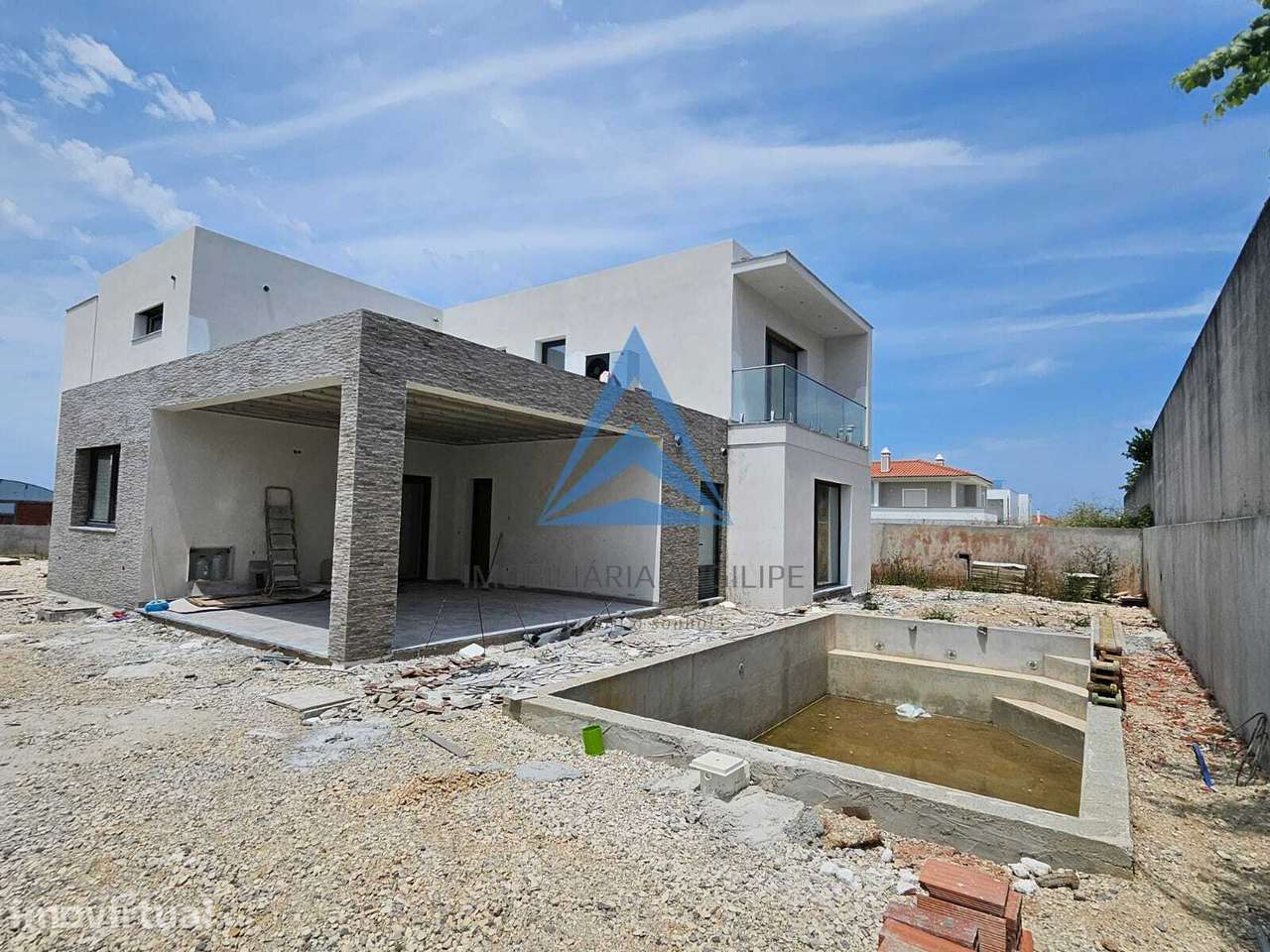 MORADIA T5 - PISCINA - CALDAS DA RAINHA - Grande imagem: 2/60
