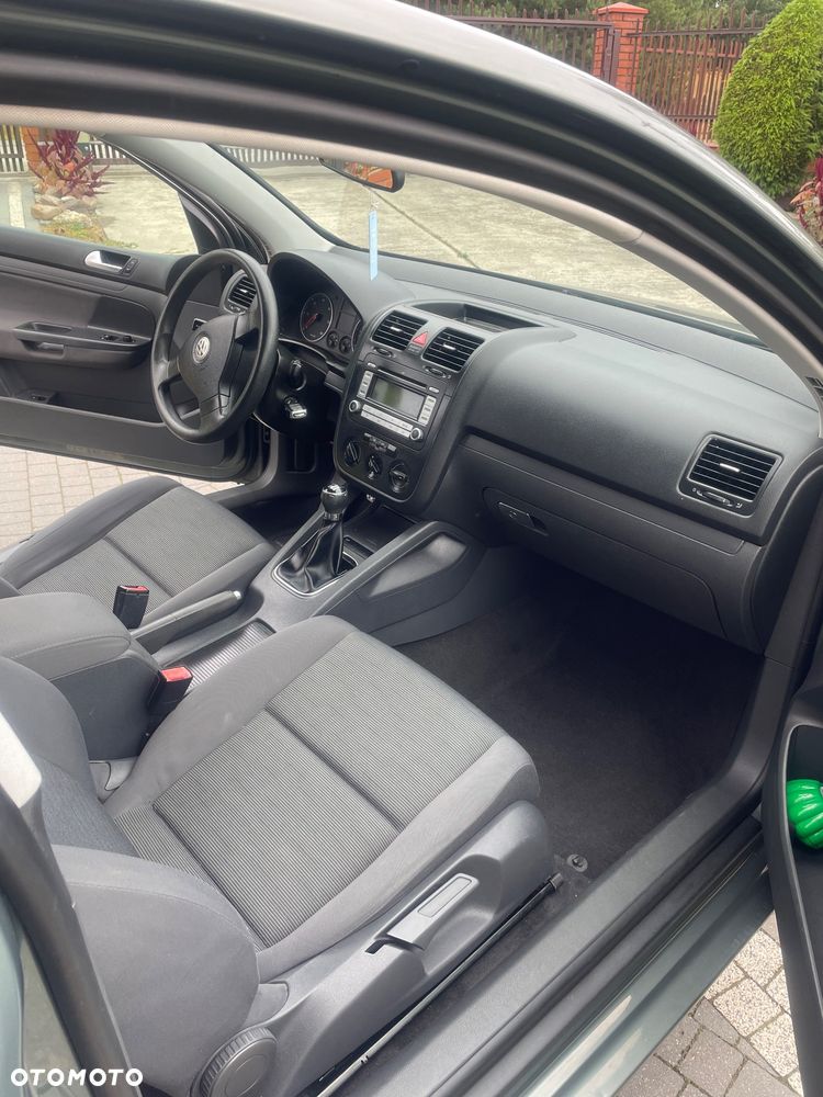 Volkswagen Golf 1.9 TDI Trendline - 4