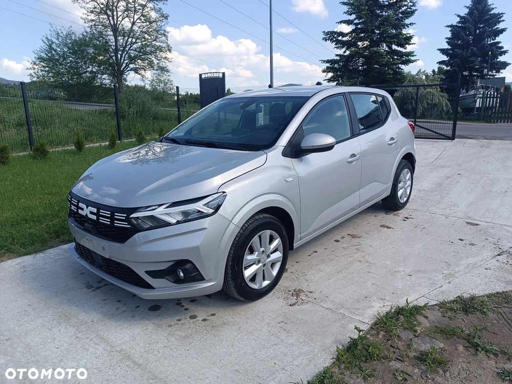 Dacia Sandero - 1