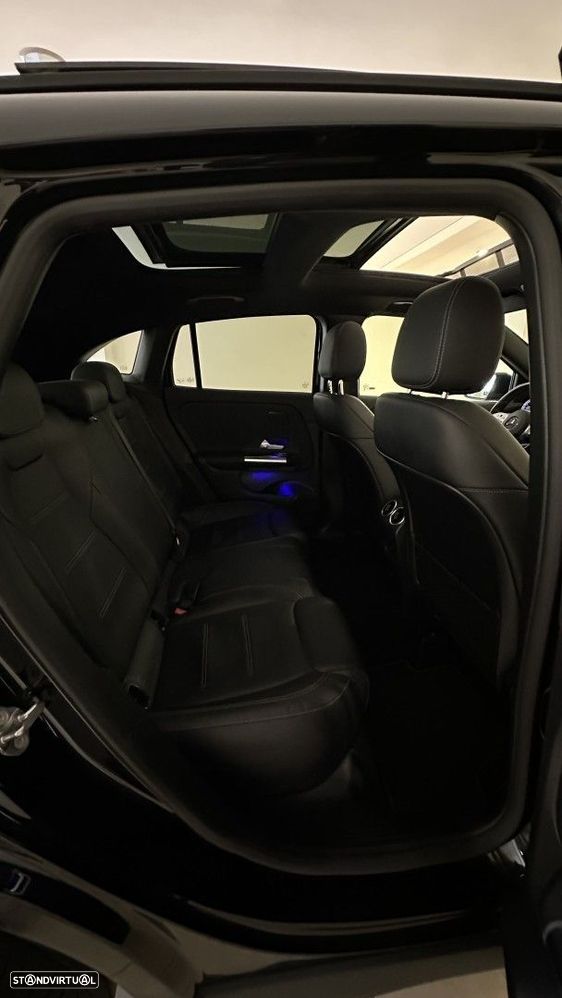 Mercedes-Benz GLA 250 - 23