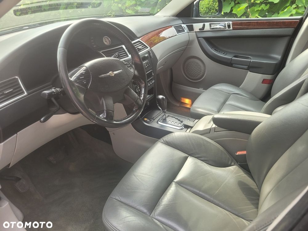 Chrysler Pacifica - 5