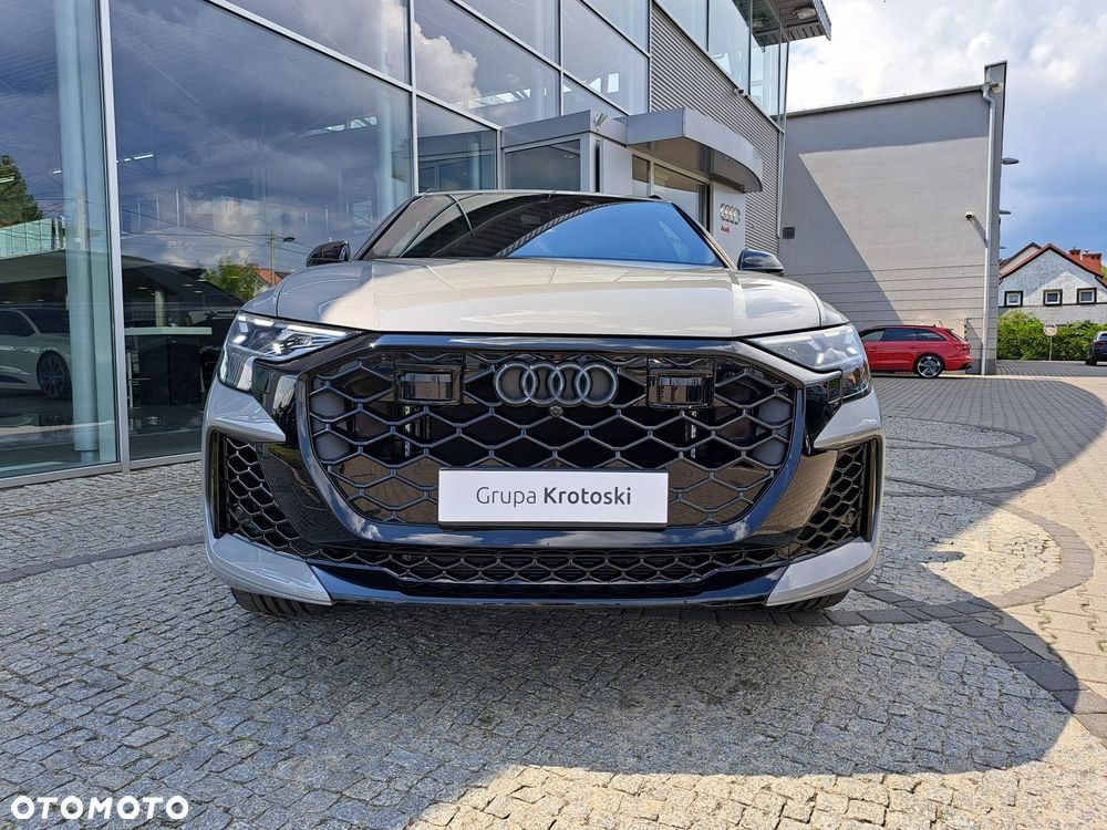 Audi RS Q8 - 2