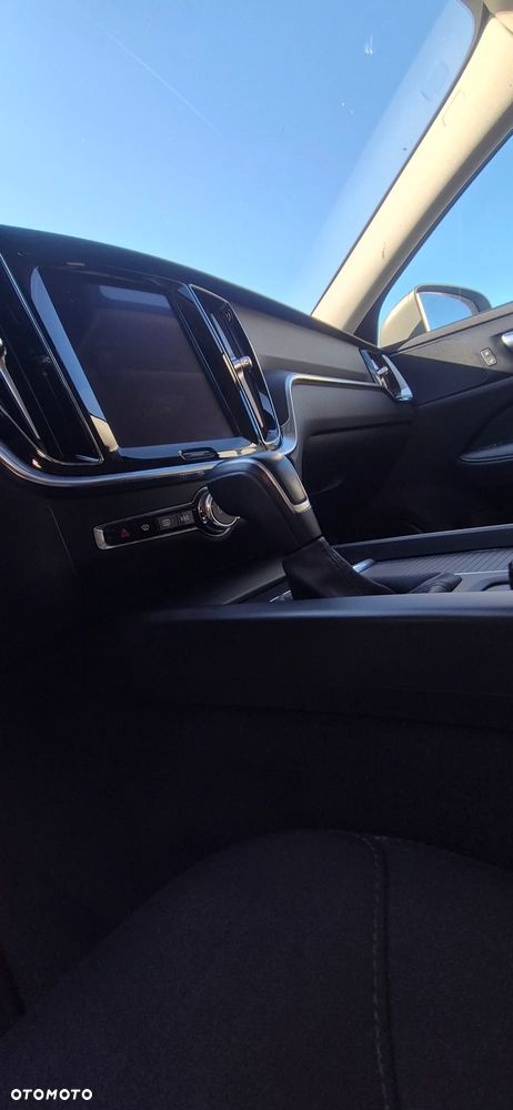 Volvo V60 D3 Momentum - 17