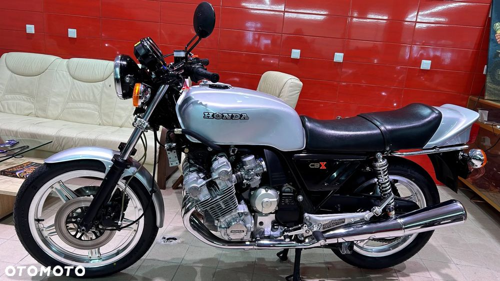 Honda CBX - 5