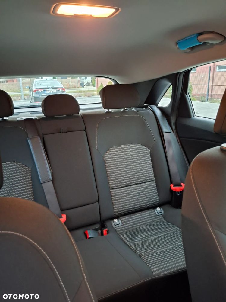 Kia Ceed 1.5 T-GDI M DCT - 9