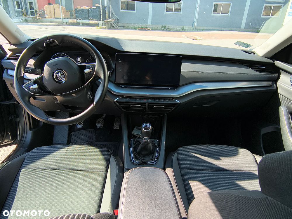 Skoda Octavia 1.5 TSI ACT Ambition - 8