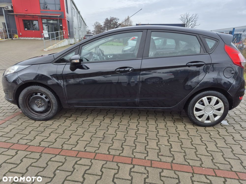 Ford Fiesta - 6