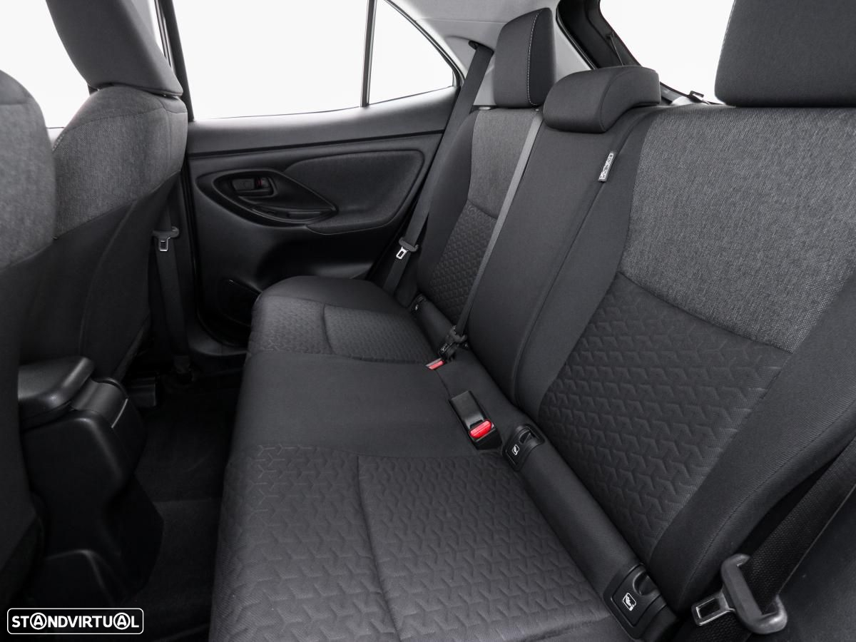 Toyota Yaris Cross 1.5 HDF Comfort - 9