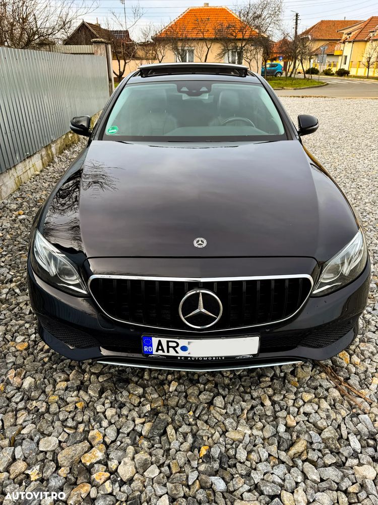 Mercedes-Benz E 300 de 9G-TRONIC - 2