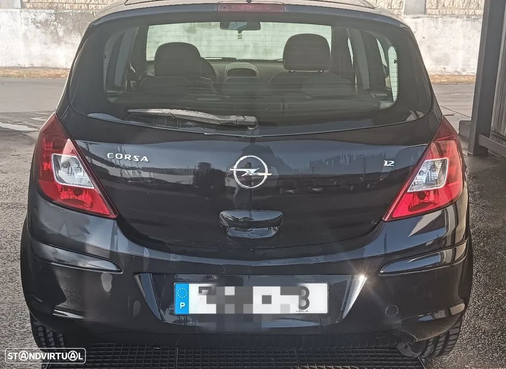 Opel Corsa 1.2 Cosmo - 2
