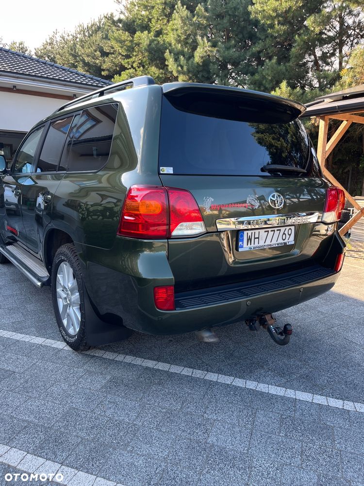 Toyota Land Cruiser LC 4.6 Prestige - 6
