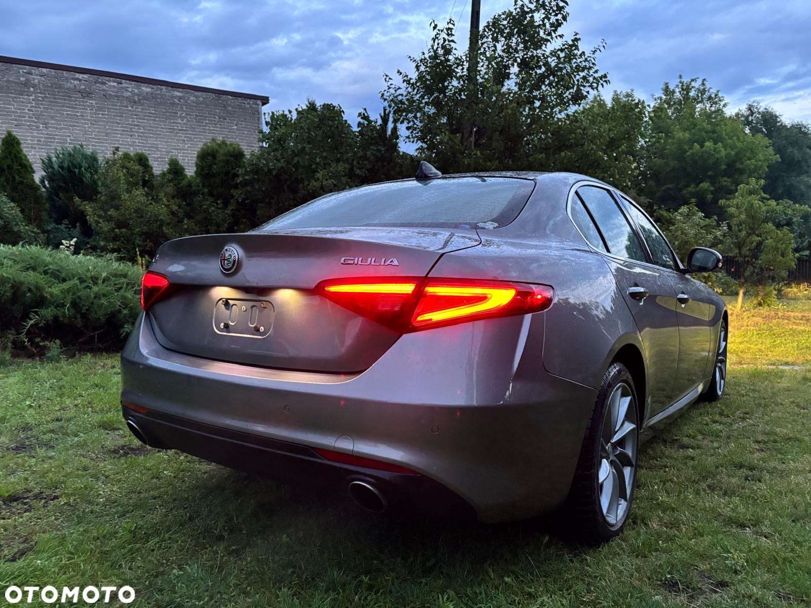 Alfa Romeo Giulia 2.0 Turbo 16V AT8-Q4 Competizione - 5