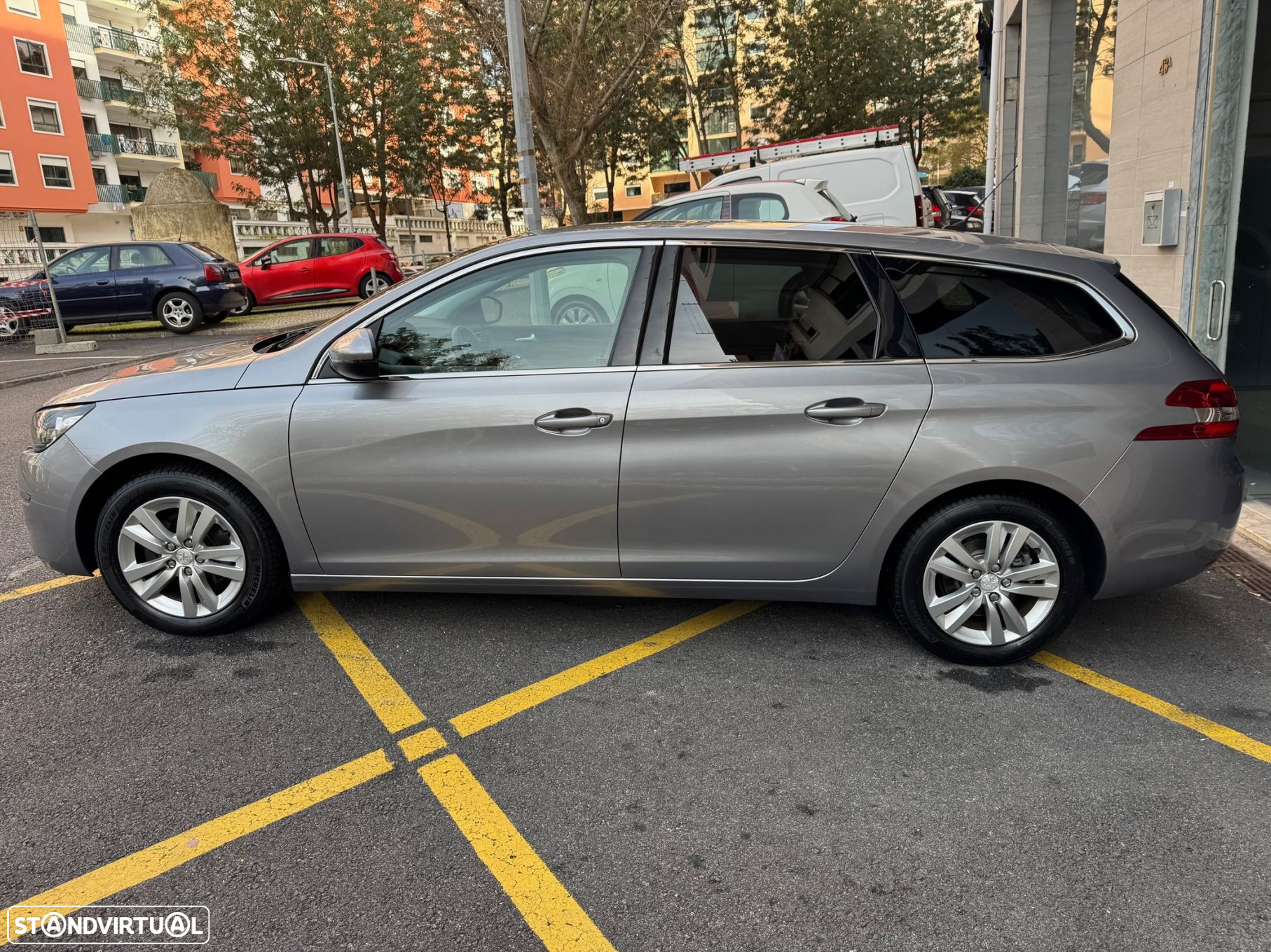 Peugeot 308 1.6 BlueHDi Active - 38