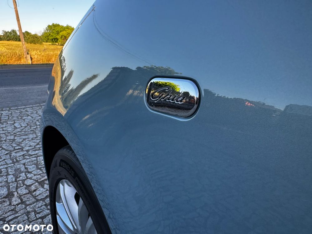 Ford C-MAX 2.0 TDCi DPF Ghia - 16