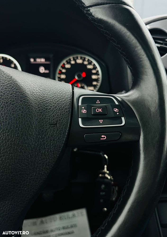 Volkswagen Tiguan 2.0 TDI DPF 4Motion Cup Sport & Style - 31