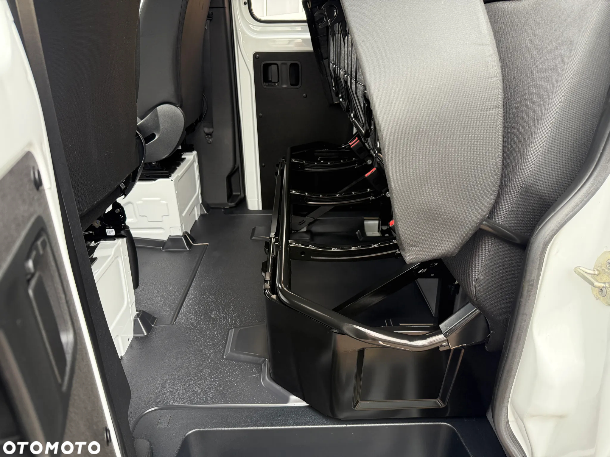 Mercedes-Benz Sprinter Doka Skrzynia Plandeka - 19