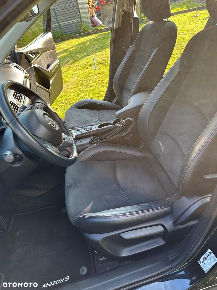 Mazda 3 SKYACTIV-G 120 NAKAMA - 17