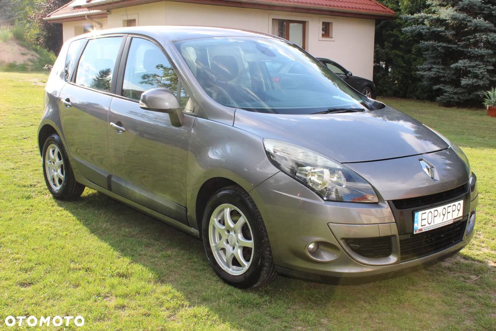 Renault Scenic 2.0 16V 140 CVT Dynamique - 3