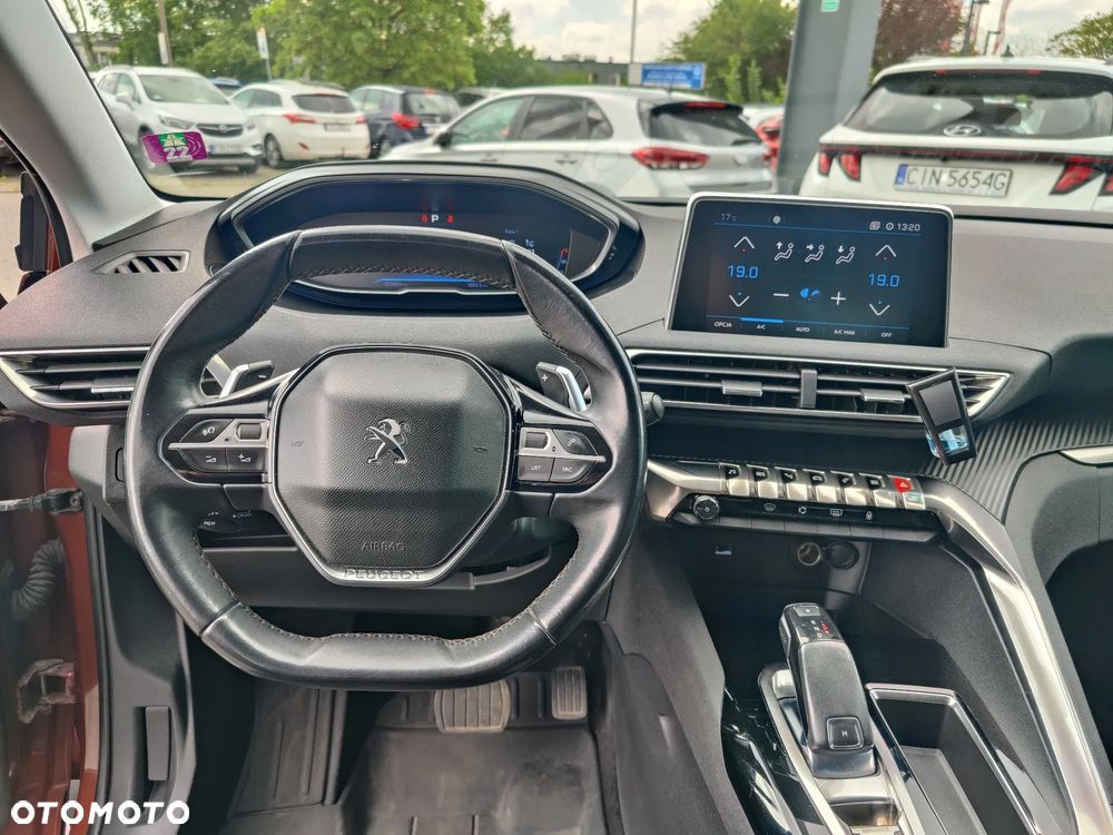 Peugeot 3008 1.6 BlueHDi Allure S&S EAT6 - 14