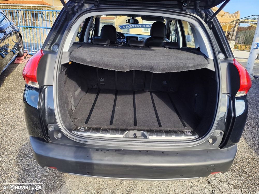 Peugeot 2008 1.2 VTi Active - 10